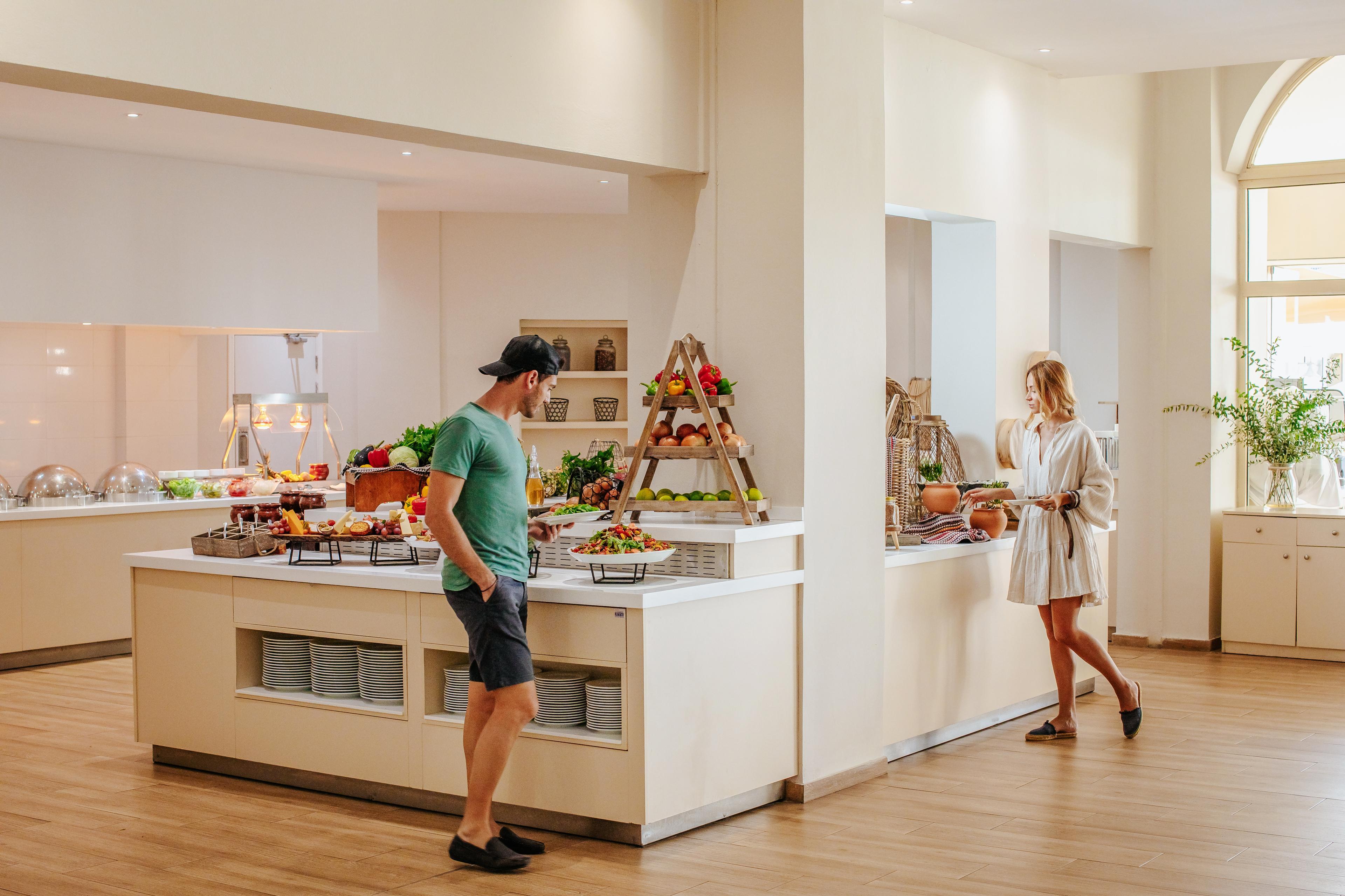 Louis Paphos Breeze Hotel Klorakas Bagian luar foto