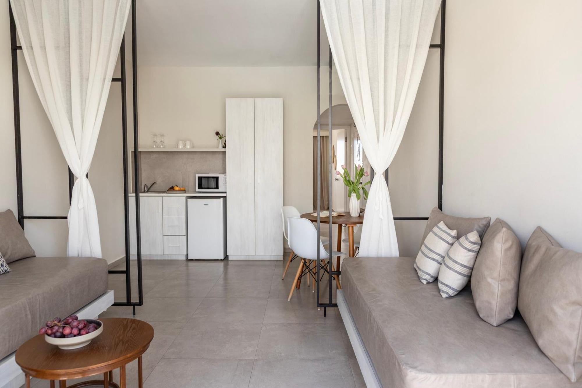 Louis Paphos Breeze Hotel Klorakas Bagian luar foto